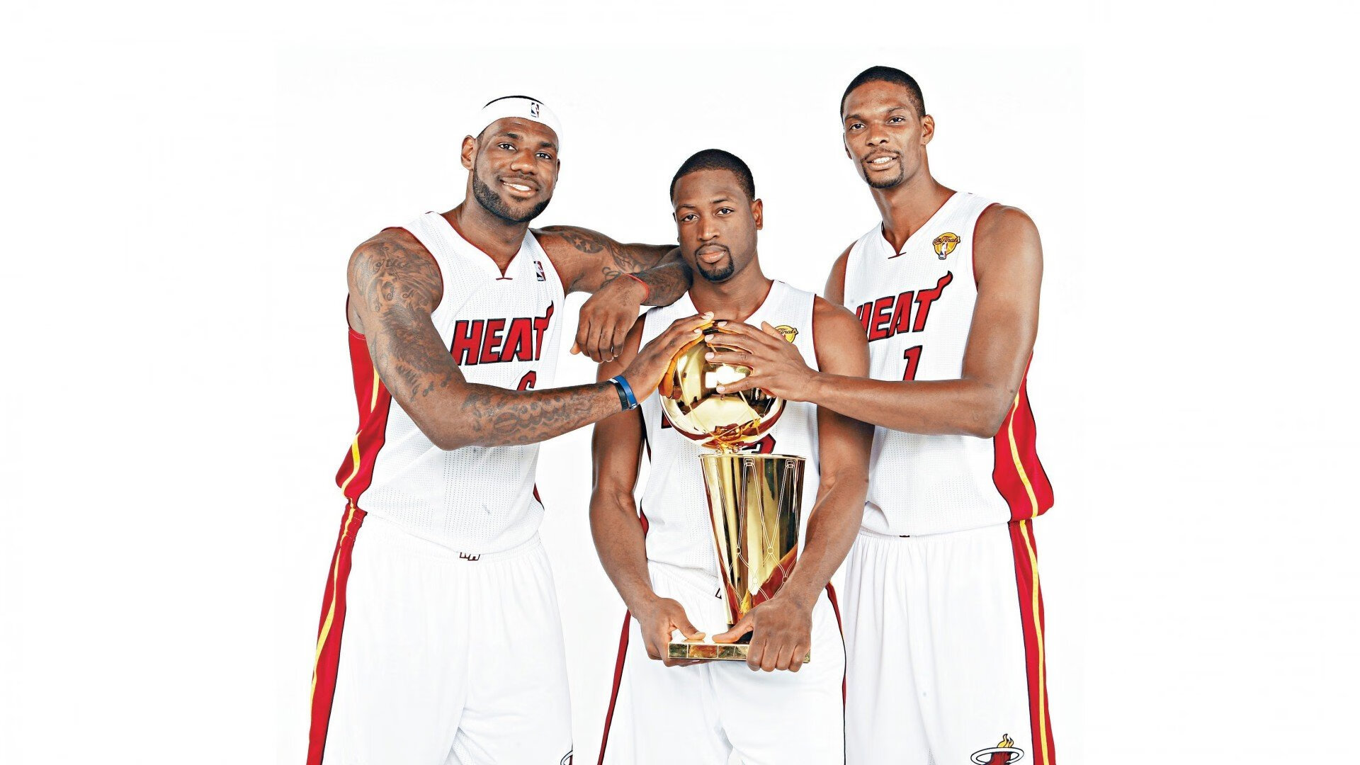 逆境中的“战神”逆袭：那些逆转乾坤的英雄传奇，逆境成就英雄